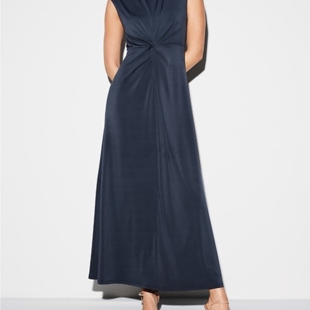 Twist front maxi dress size small